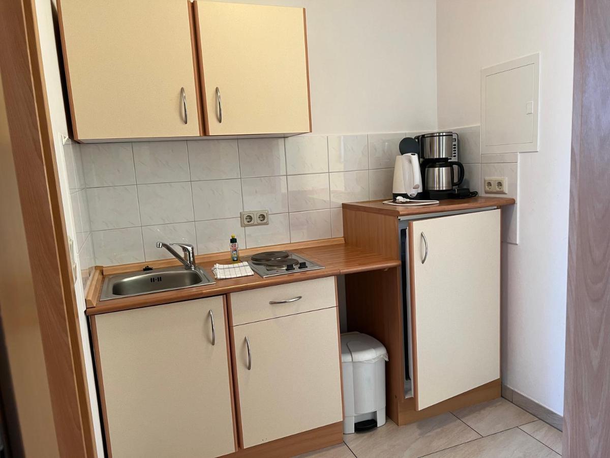Gaststaette & Pension Waldschloesschen Оберхоф Екстериор снимка