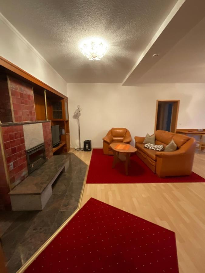 Gaststaette & Pension Waldschloesschen Оберхоф Екстериор снимка